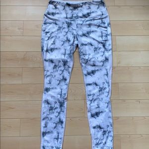 90 Degree by Reflex • Marble Leggings • L